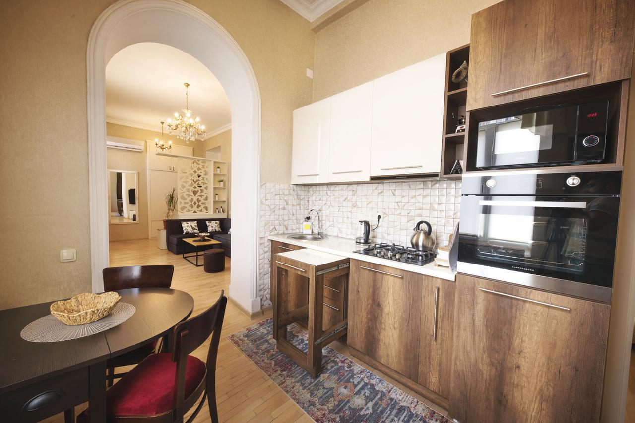 Royal District Apt ♛ Tbilisi Center Daire Dış mekan fotoğraf